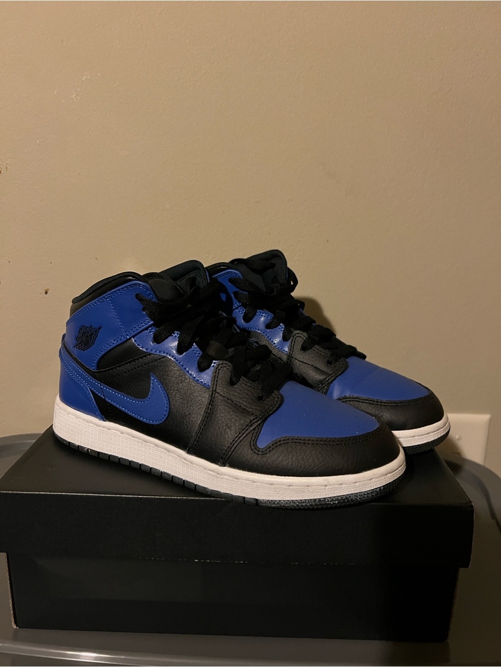 Air Jordan 1 Mid